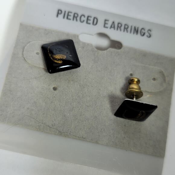 Vintage Black Square Stud Earrings – Gold Swirl Accent, Minimalist Design - Picture 9 of 10
